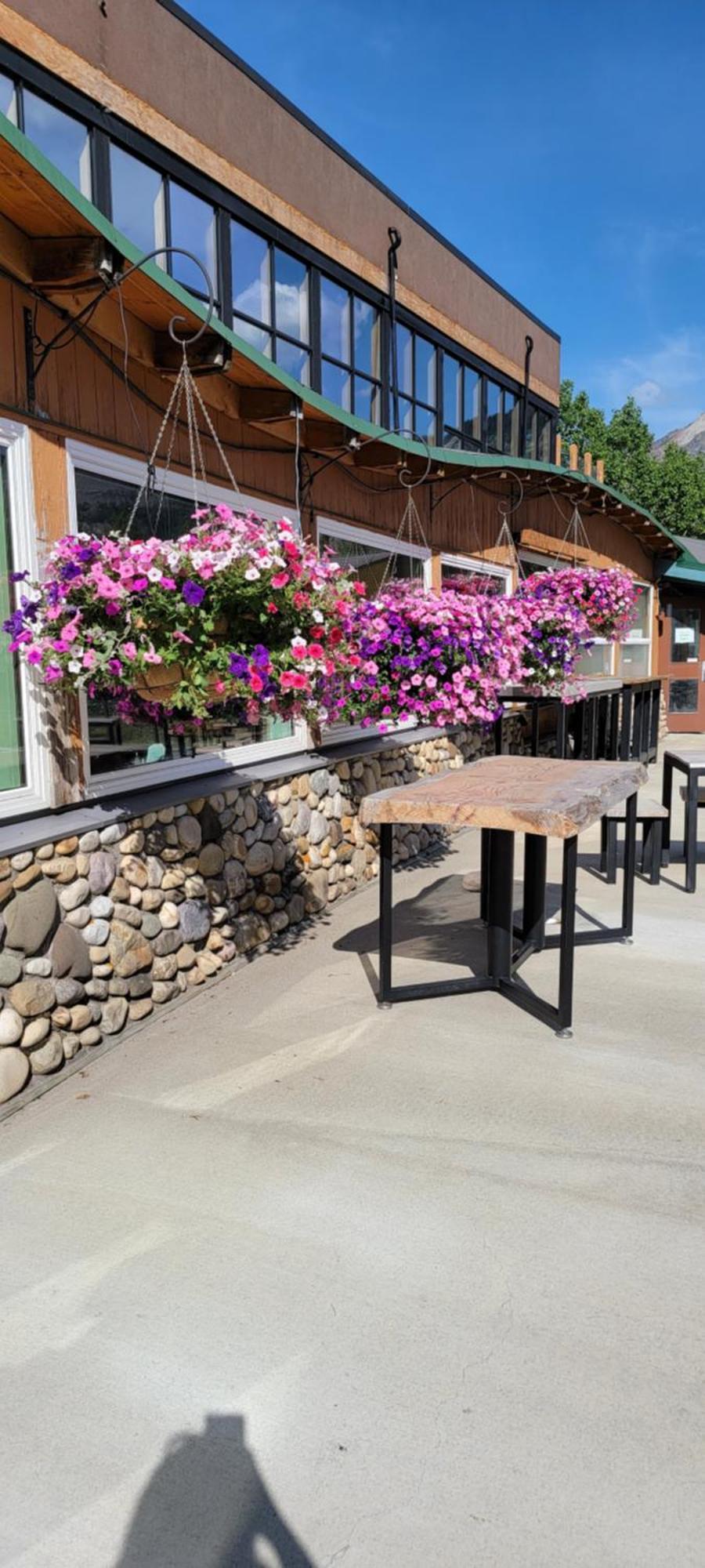 Lakes Hotel 3*